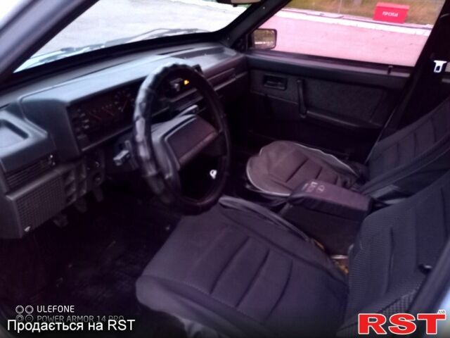 Серый ВАЗ 21099, объемом двигателя 1.5 л и пробегом 180 тыс. км за 1199 $, фото 5 на Automoto.ua