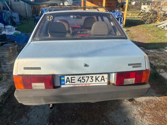 Серый ВАЗ 21099, объемом двигателя 1.5 л и пробегом 325 тыс. км за 750 $, фото 2 на Automoto.ua