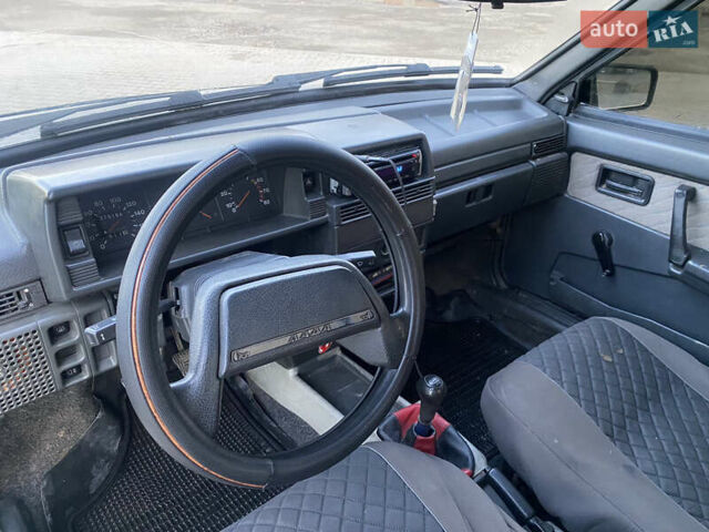 Серый ВАЗ 21099, объемом двигателя 1.5 л и пробегом 35 тыс. км за 1300 $, фото 6 на Automoto.ua