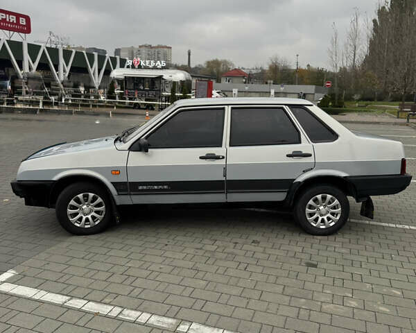 Сірий ВАЗ 21099, об'ємом двигуна 1.5 л та пробігом 270 тис. км за 1400 $, фото 2 на Automoto.ua