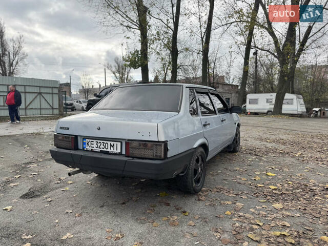 Серый ВАЗ 21099, объемом двигателя 1.5 л и пробегом 158 тыс. км за 1900 $, фото 5 на Automoto.ua