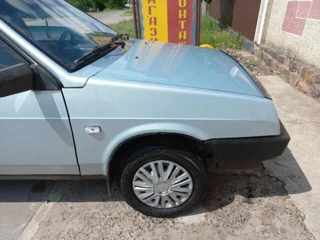 Сірий ВАЗ 21099, об'ємом двигуна 1.5 л та пробігом 160 тис. км за 2100 $, фото 1 на Automoto.ua