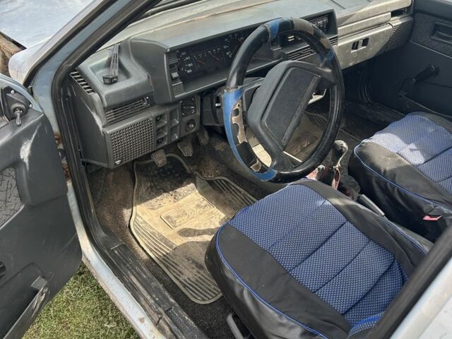 Сірий ВАЗ 21099, об'ємом двигуна 1.5 л та пробігом 200 тис. км за 800 $, фото 4 на Automoto.ua