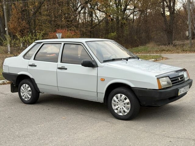 Серый ВАЗ 21099, объемом двигателя 1.5 л и пробегом 1 тыс. км за 1599 $, фото 8 на Automoto.ua