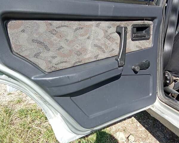 Серый ВАЗ 21099, объемом двигателя 1.5 л и пробегом 148 тыс. км за 1750 $, фото 4 на Automoto.ua