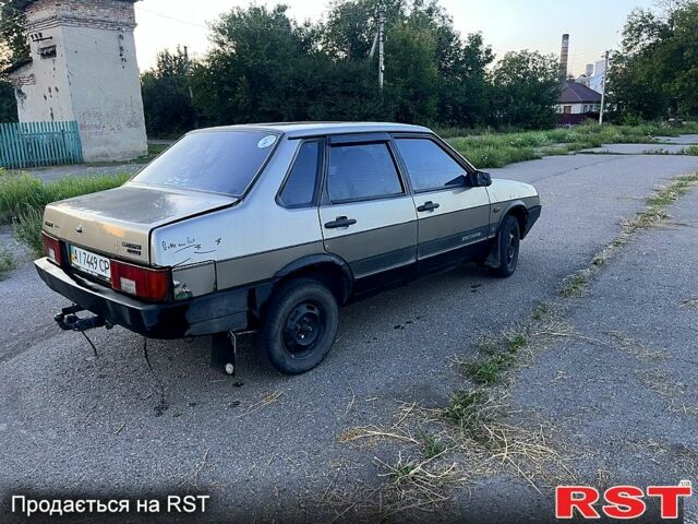 Серый ВАЗ 21099, объемом двигателя 1.5 л и пробегом 320 тыс. км за 750 $, фото 2 на Automoto.ua
