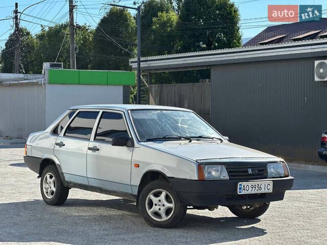 Серый ВАЗ 21099, объемом двигателя 1.6 л и пробегом 50 тыс. км за 1350 $, фото 2 на Automoto.ua