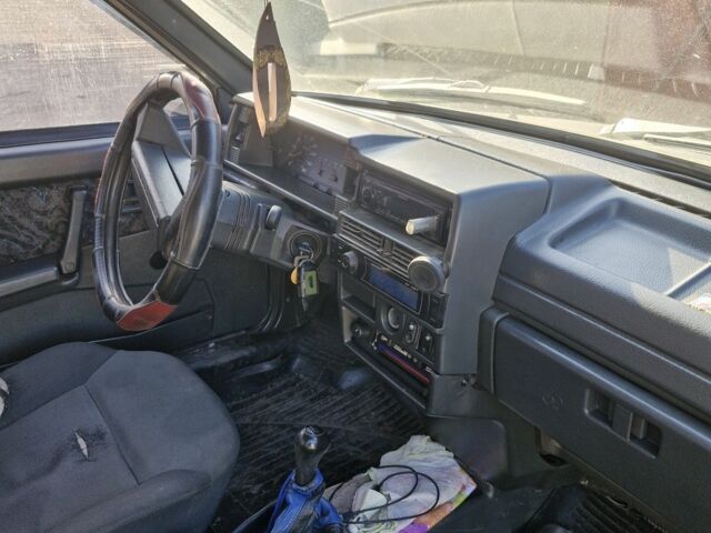 Серый ВАЗ 21099, объемом двигателя 1.5 л и пробегом 258 тыс. км за 2100 $, фото 5 на Automoto.ua