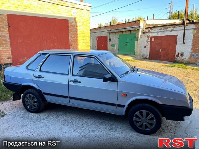 Сірий ВАЗ 21099, об'ємом двигуна 1.5 л та пробігом 250 тис. км за 1500 $, фото 4 на Automoto.ua
