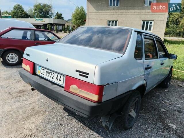Серый ВАЗ 21099, объемом двигателя 1.5 л и пробегом 180 тыс. км за 750 $, фото 4 на Automoto.ua