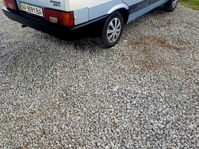 Сірий ВАЗ 21099, об'ємом двигуна 1.5 л та пробігом 240 тис. км за 1300 $, фото 2 на Automoto.ua