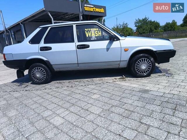 Сірий ВАЗ 21099, об'ємом двигуна 1.5 л та пробігом 191 тис. км за 1800 $, фото 4 на Automoto.ua