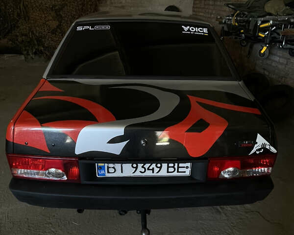 Сірий ВАЗ 21099, об'ємом двигуна 1.5 л та пробігом 354 тис. км за 3000 $, фото 4 на Automoto.ua