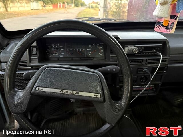Серый ВАЗ 21099, объемом двигателя 1.5 л и пробегом 234 тыс. км за 1800 $, фото 6 на Automoto.ua