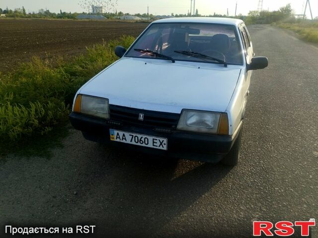 Сірий ВАЗ 21099, об'ємом двигуна 1.5 л та пробігом 251 тис. км за 850 $, фото 3 на Automoto.ua