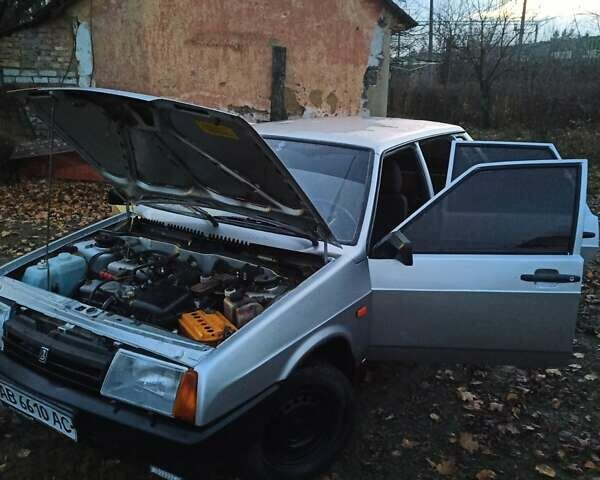 Серый ВАЗ 21099, объемом двигателя 1.5 л и пробегом 195 тыс. км за 1450 $, фото 4 на Automoto.ua