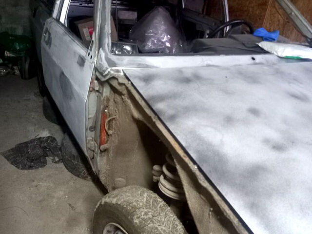 Серый ВАЗ 21099, объемом двигателя 1.5 л и пробегом 0 тыс. км за 1400 $, фото 3 на Automoto.ua