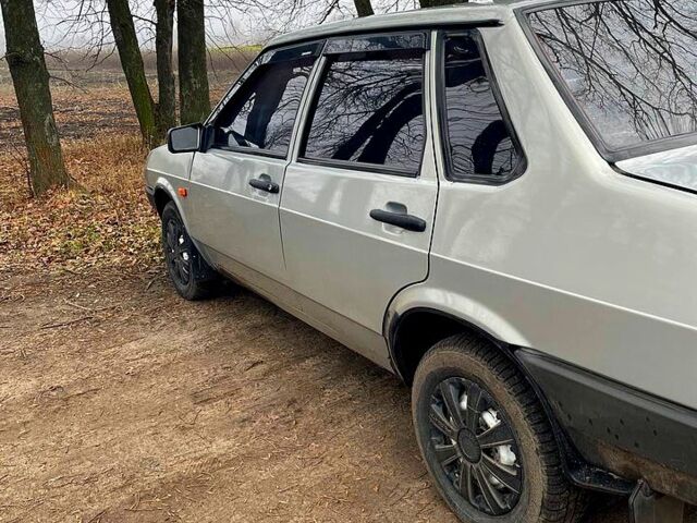 Сірий ВАЗ 21099, об'ємом двигуна 1.5 л та пробігом 172 тис. км за 1920 $, фото 3 на Automoto.ua