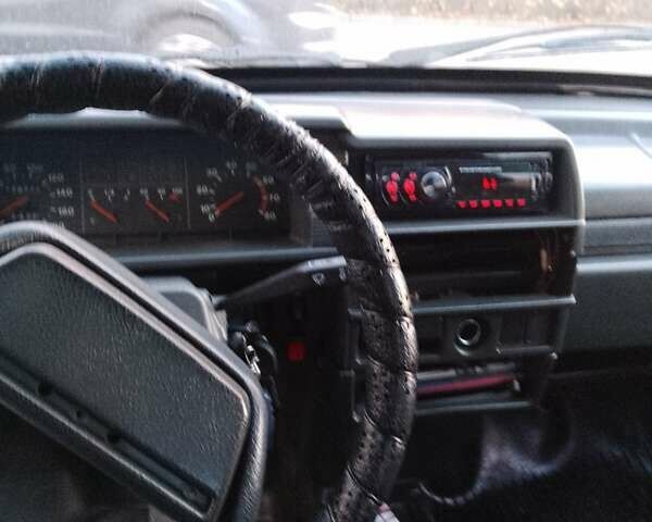 Серый ВАЗ 21099, объемом двигателя 1.5 л и пробегом 179 тыс. км за 1450 $, фото 3 на Automoto.ua