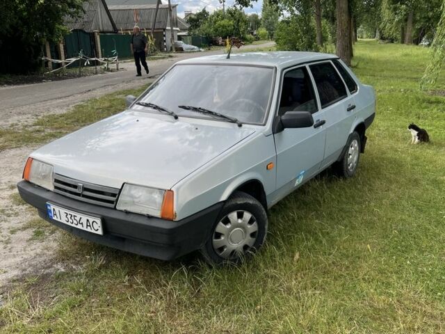 Серый ВАЗ 21099, объемом двигателя 1.5 л и пробегом 321 тыс. км за 1300 $, фото 3 на Automoto.ua