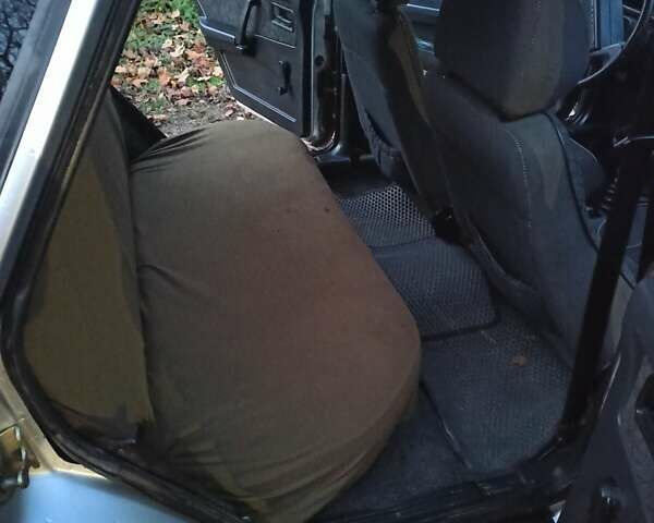 Серый ВАЗ 21099, объемом двигателя 1.5 л и пробегом 195 тыс. км за 1450 $, фото 2 на Automoto.ua