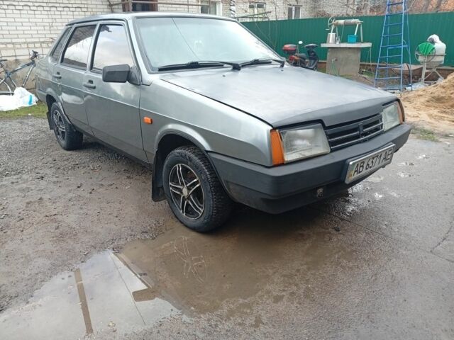 Серый ВАЗ 21099, объемом двигателя 1.6 л и пробегом 298 тыс. км за 1250 $, фото 1 на Automoto.ua