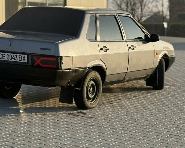 Серый ВАЗ 21099, объемом двигателя 1.5 л и пробегом 235 тыс. км за 1500 $, фото 6 на Automoto.ua