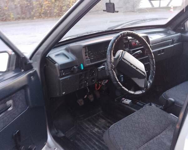 Серый ВАЗ 21099, объемом двигателя 1.5 л и пробегом 179 тыс. км за 1450 $, фото 7 на Automoto.ua