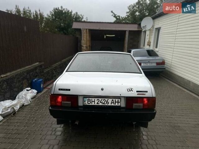 Серый ВАЗ 21099, объемом двигателя 1.5 л и пробегом 208 тыс. км за 750 $, фото 3 на Automoto.ua