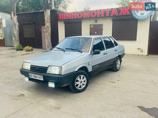 Серый ВАЗ 21099, объемом двигателя 1.5 л и пробегом 240 тыс. км за 950 $, фото 8 на Automoto.ua