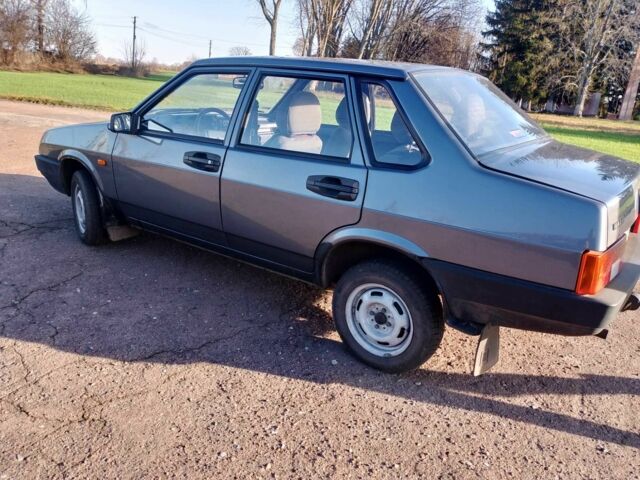 Сірий ВАЗ 21099, об'ємом двигуна 1.5 л та пробігом 24 тис. км за 3100 $, фото 2 на Automoto.ua