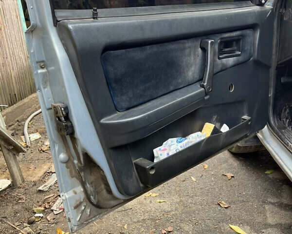 Серый ВАЗ 21099, объемом двигателя 1.5 л и пробегом 257 тыс. км за 1900 $, фото 8 на Automoto.ua