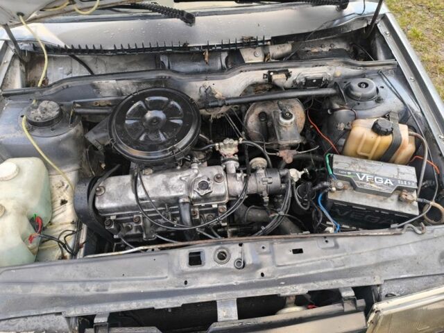 Серый ВАЗ 21099, объемом двигателя 1.5 л и пробегом 200 тыс. км за 1300 $, фото 7 на Automoto.ua