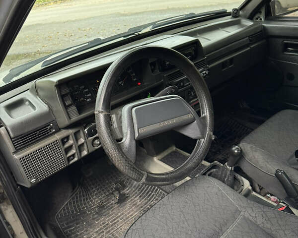 ВАЗ 21099 2005 в Запорожье на Automoto.ua Серый ВАЗ 21099, объемом двигателя 1.5 л и пробегом 173 тыс. км за 1650 $, фото 5 на Automoto.ua