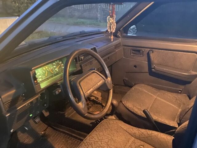 Серый ВАЗ 21099, объемом двигателя 1.5 л и пробегом 200 тыс. км за 719 $, фото 10 на Automoto.ua