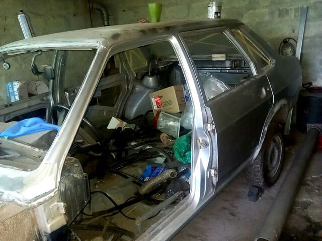 Серый ВАЗ 21099, объемом двигателя 1.5 л и пробегом 0 тыс. км за 1400 $, фото 4 на Automoto.ua