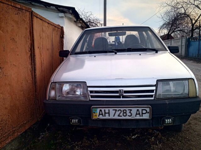 Серый ВАЗ 21099, объемом двигателя 1.5 л и пробегом 350 тыс. км за 1000 $, фото 1 на Automoto.ua