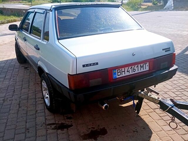 Серый ВАЗ 21099, объемом двигателя 1.5 л и пробегом 200 тыс. км за 2300 $, фото 3 на Automoto.ua