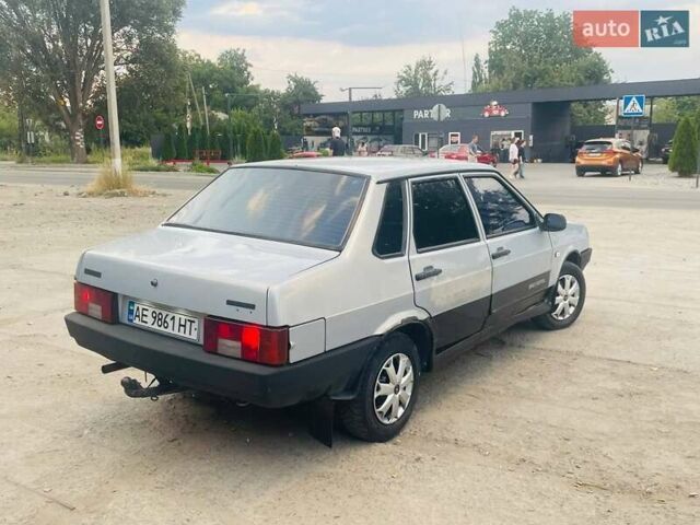 Серый ВАЗ 21099, объемом двигателя 1.5 л и пробегом 240 тыс. км за 950 $, фото 6 на Automoto.ua