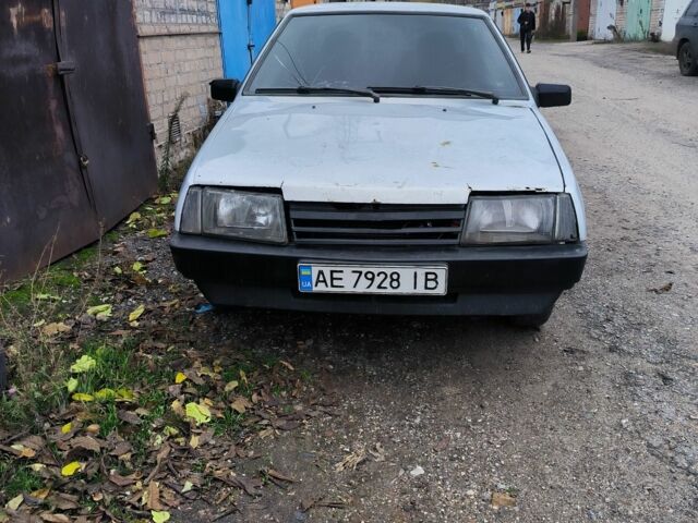 Серый ВАЗ 21099, объемом двигателя 1.5 л и пробегом 100 тыс. км за 750 $, фото 1 на Automoto.ua