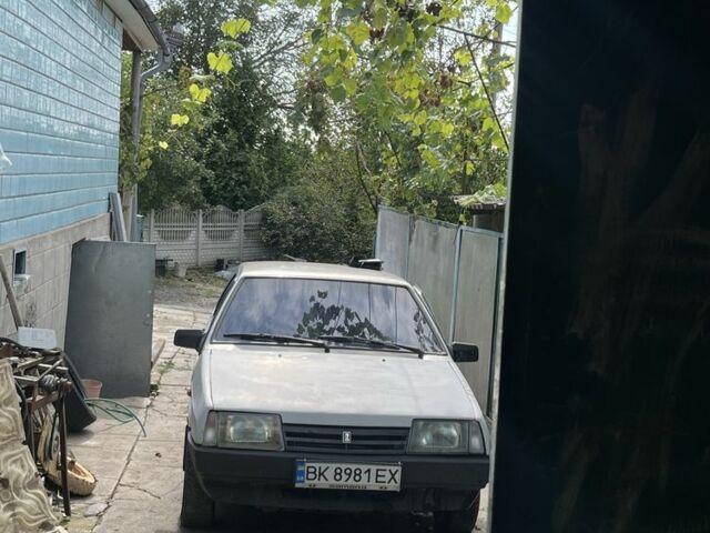 Сірий ВАЗ 21099, об'ємом двигуна 1.5 л та пробігом 200 тис. км за 750 $, фото 4 на Automoto.ua