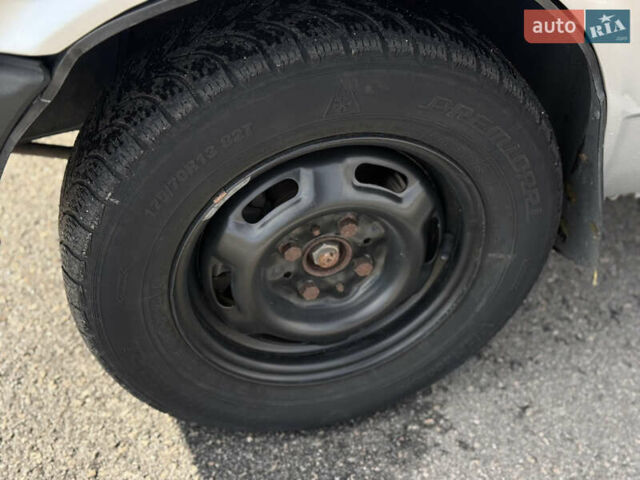 ВАЗ 21099 2005 в Днепре (Днепропетровске) на Automoto.ua Серый ВАЗ 21099, объемом двигателя 1.6 л и пробегом 140 тыс. км за 2500 $, фото 10 на Automoto.ua