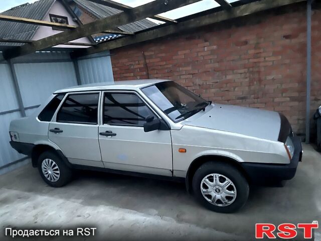 Сірий ВАЗ 21099, об'ємом двигуна 1.5 л та пробігом 400 тис. км за 1500 $, фото 2 на Automoto.ua