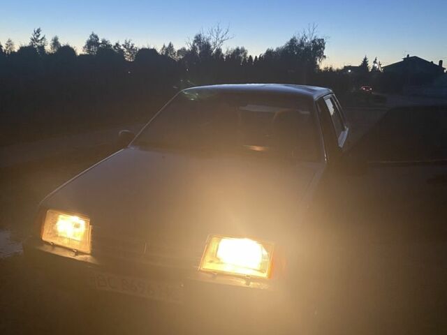 Серый ВАЗ 21099, объемом двигателя 1.5 л и пробегом 200 тыс. км за 719 $, фото 2 на Automoto.ua