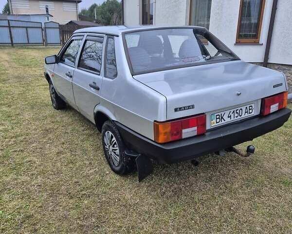 Сірий ВАЗ 21099, об'ємом двигуна 1.5 л та пробігом 150 тис. км за 1750 $, фото 1 на Automoto.ua