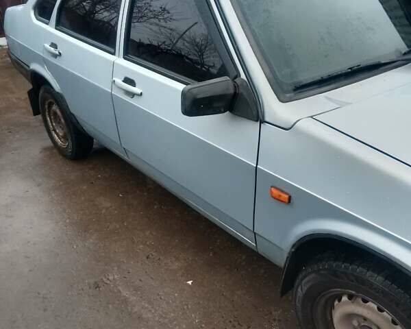 Серый ВАЗ 21099, объемом двигателя 1.5 л и пробегом 150 тыс. км за 2000 $, фото 2 на Automoto.ua