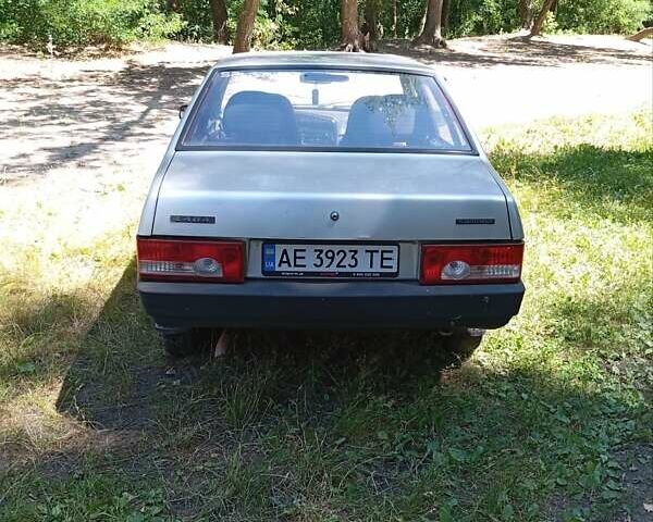 Сірий ВАЗ 21099, об'ємом двигуна 1.5 л та пробігом 225 тис. км за 1950 $, фото 7 на Automoto.ua
