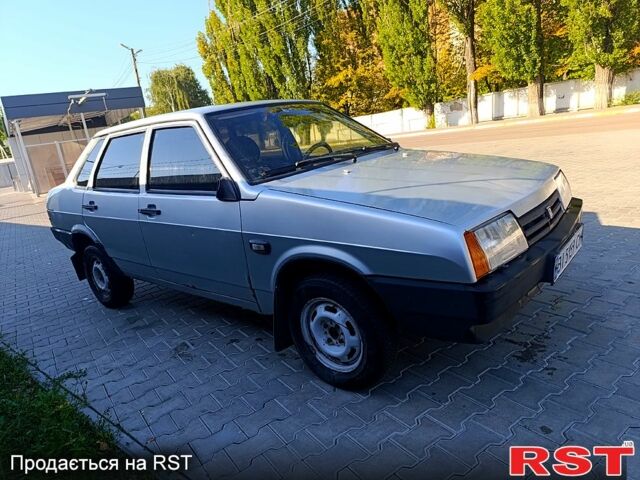 Серый ВАЗ 21099, объемом двигателя 1.5 л и пробегом 250 тыс. км за 1300 $, фото 1 на Automoto.ua