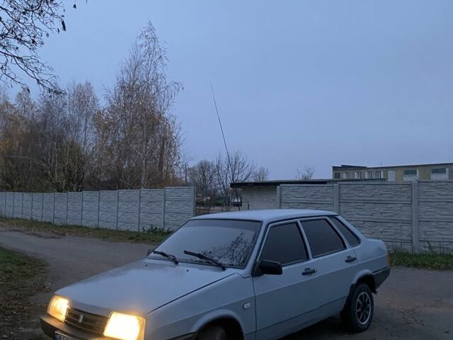 Сірий ВАЗ 21099, об'ємом двигуна 1.5 л та пробігом 180 тис. км за 2000 $, фото 2 на Automoto.ua