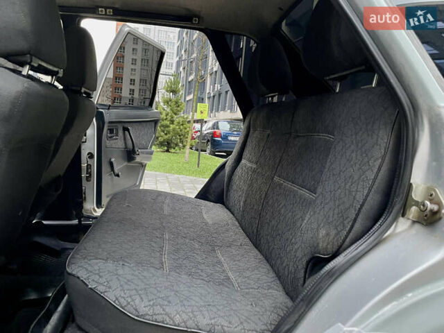 Серый ВАЗ 21099, объемом двигателя 1.5 л и пробегом 179 тыс. км за 1200 $, фото 12 на Automoto.ua